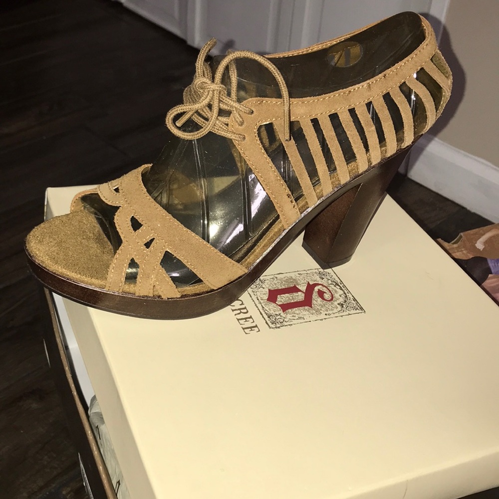 Cute heels